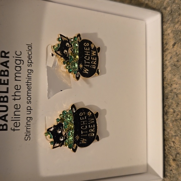 BaubleBar Jewelry - BAUBLEBAR | Feline the Magic Witches Brew Halloween Earrings New
